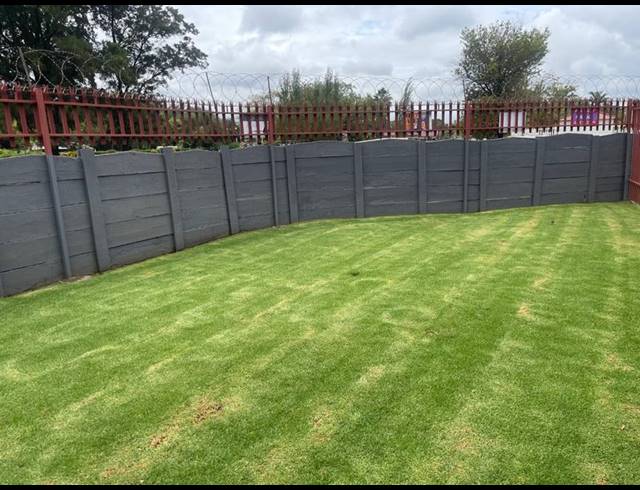 3 BEDROOM HOUSE FOR SALE IN VANDERBIJLPARK CW 4